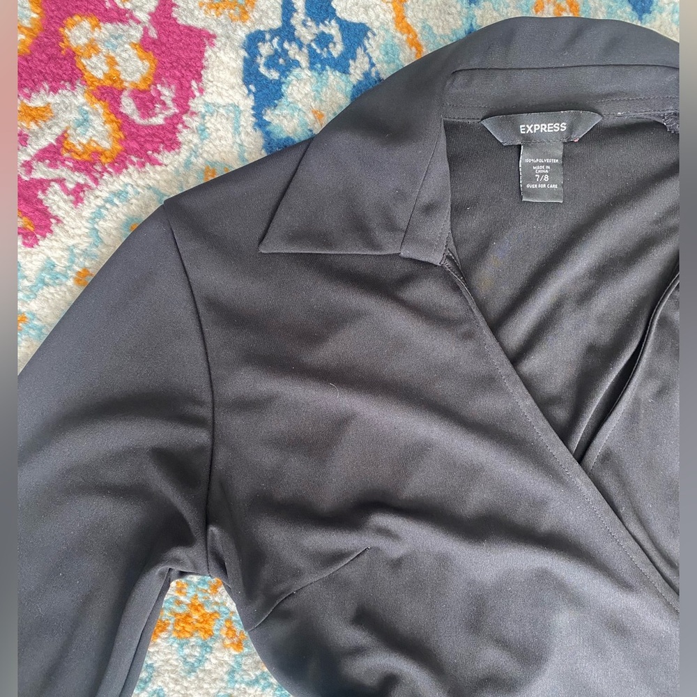 SOLD! Express Black Long Sleeve Collared V-Neck Tie Wrap Midi Dress 7/8 - Picture 9 of 16
